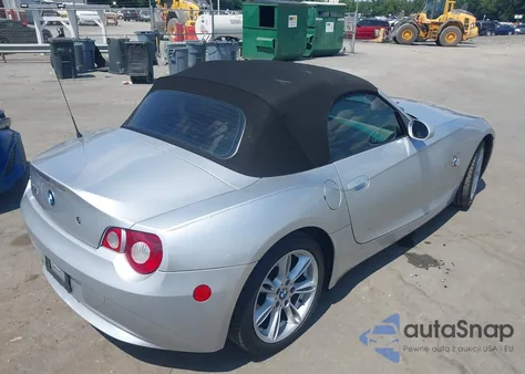 2005 BMW Z4 3.0I z USA, uszkodzony, nr VIN 4USBT53515LU10388